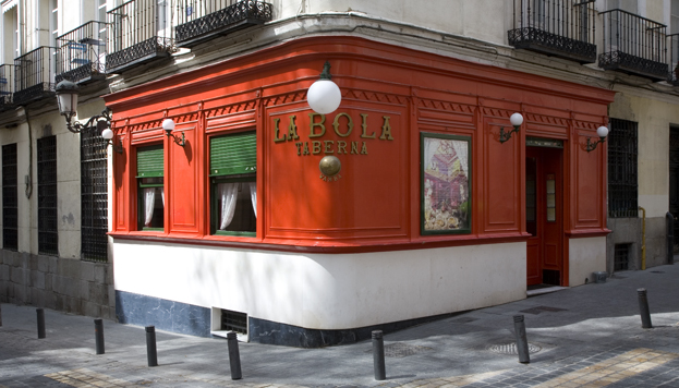 Si hay un cocido típico en Madrid ese es el de la Taberna La Bola.