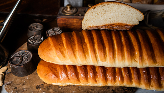 El pan con el que hacen las torrijas en Viena La Baguette es muy especial