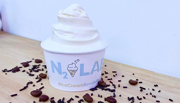 En N2Lab hacen los helados con nitrógeno líquido (©N2Lab).